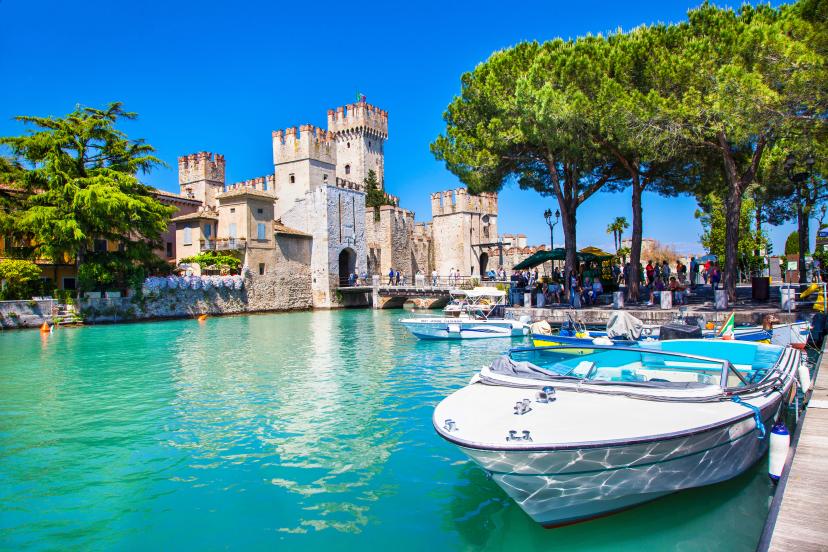 Castello Scaligero di Sirmione image 1